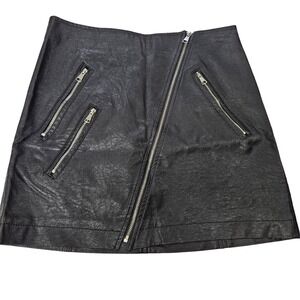 Love Tree Faux Leather Mini Skirt Women's Size S